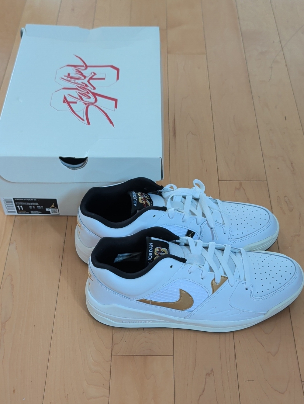 Nike Air Jordan Stadium White & Gold Low-Top Sneakers - M11